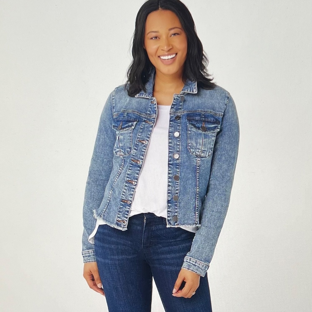 EUC - Kut From the Kloth - Kara jean jacket size Large